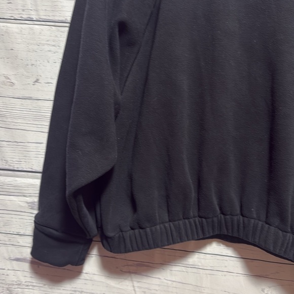 SHAN fleece cropped Sweatshirt - Picture 2 of 4